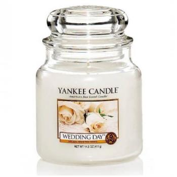 Yankee Candle Aromatická sviečka stredná Wedding Day 411 g