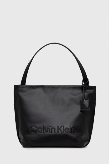 kabelka Calvin Klein čierna farba