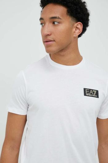 Bavlnené tričko EA7 Emporio Armani biela farba, s nášivkou