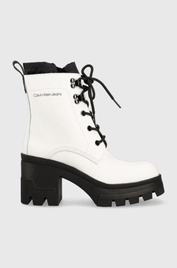 Kožené členkové topánky Calvin Klein Jeans Chunky Heeled Boot Laceup dámske, biela farba, na podpätku,
