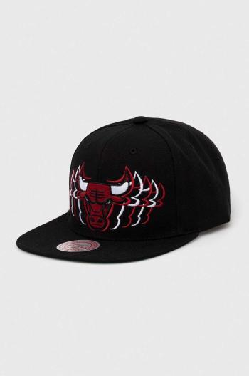 Šiltovka Mitchell&Ness Chicago Bulls čierna farba, s nášivkou