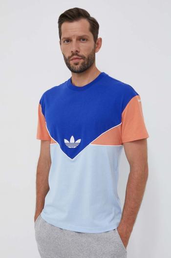 Bavlnené tričko adidas Originals vzorované