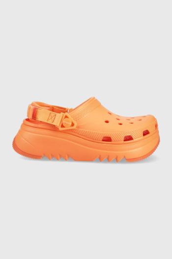 Šľapky Crocs Classic Hiker Xscape Clog dámske, oranžová farba, na platforme, 208365