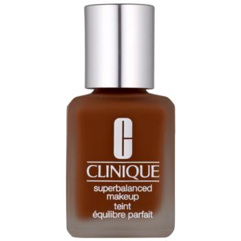 Clinique Superbalanced™ Makeup hodvábne jemný make-up odtieň 18 Clove 30 ml
