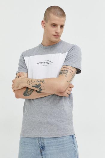 Bavlnené tričko Jack & Jones šedá farba, vzorované
