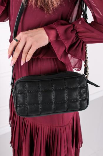 Čierna crossbody kabelka 31380