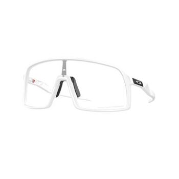 Oakley Sutro OO9406-99 Matte White / Clear Photochromic (0888392590831)