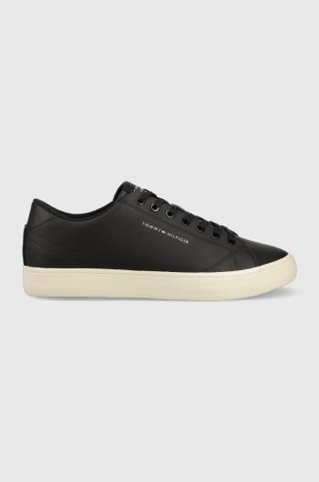 Kožené tenisky Tommy Hilfiger TH HI VULC CORE LOW čierna farba, FM0FM04687