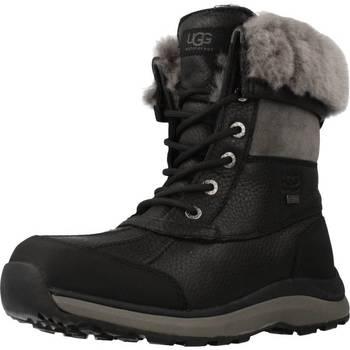 UGG  Čižmičky UFF ADIRONDACK BOOT  Čierna