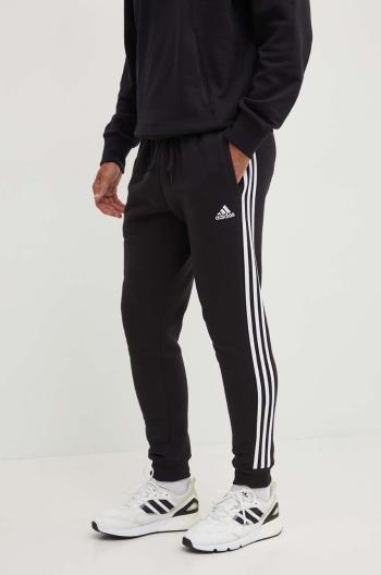 Tepláky adidas čierna farba, s nášivkou, JJ1528