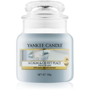 Yankee Candle A Calm & Quiet Place vonná sviečka Classic veľká 104 g
