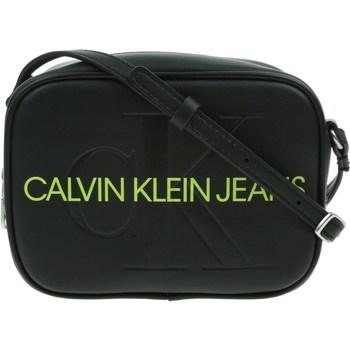 Calvin Klein Jeans  Kabelky Camera Bag  Čierna