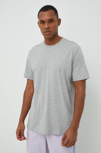 Bavlnené tričko adidas šedá farba, melanžové