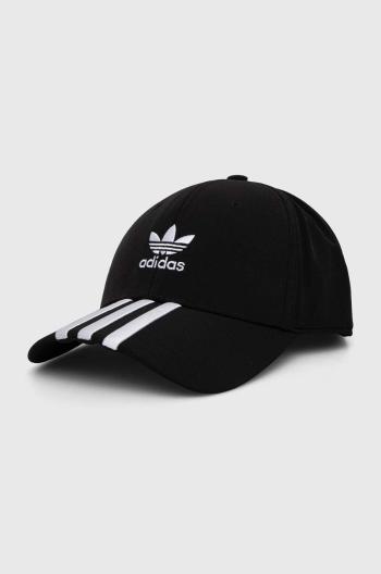 Šiltovka adidas Originals čierna farba, s nášivkou,  IT7617