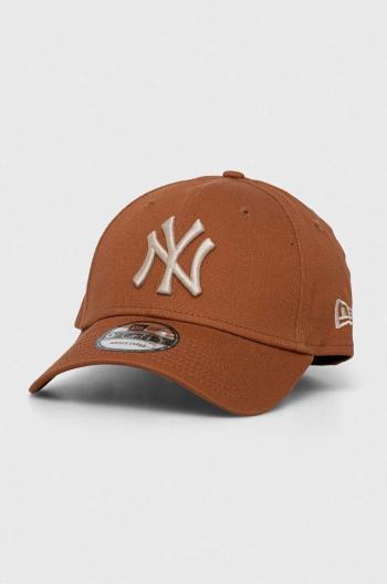 Bavlnená šiltovka New Era hnedá farba, s nášivkou, NEW YORK YANKEES