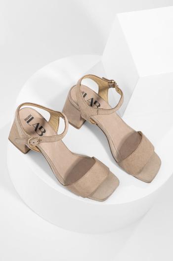 Semišové sandále Answear Lab béžová farba