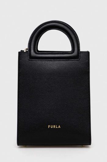 Kožená kabelka Furla Dara čierna farba