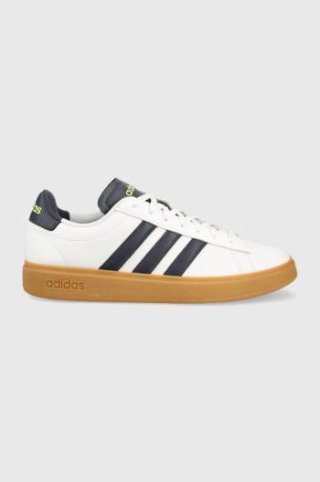 Tenisky adidas GRAND COURT biela farba