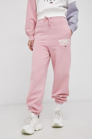 Nohavice Tommy Jeans dámske, ružová farba, s nášivkou