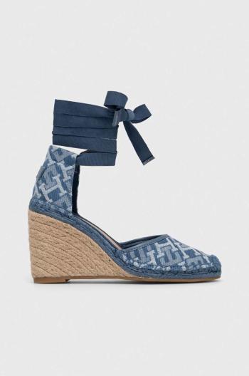 Espadrilky Tommy Hilfiger CLOSED TOE WEDGE MONOGRAM dámske, na kline, FW0FW07011