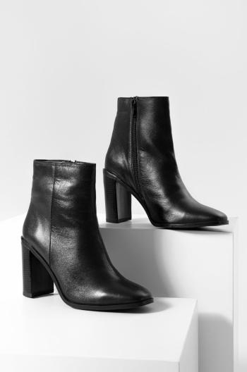 Kožené členkové topánky Answear Lab dámske, čierna farba, na podpätku,