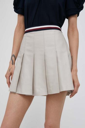 Sukňa Tommy Hilfiger béžová farba, mini, áčkový strih