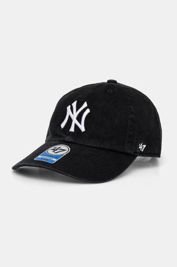 Detská bavlnená šiltovka 47 brand MLB New York Yankees čierna farba, s nášivkou, B-NLRGW17GWS-BKC_KIDS