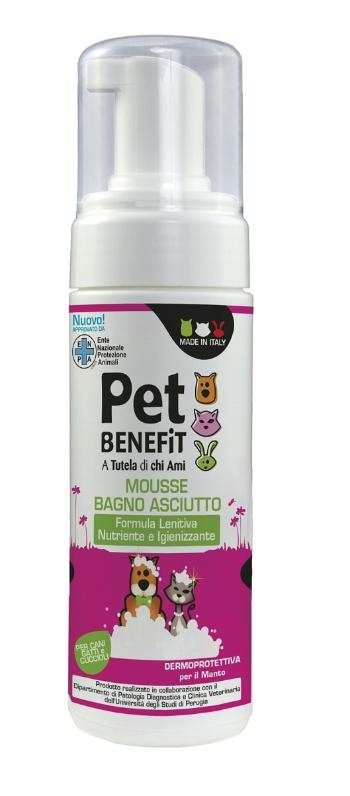 Pet Benefit Čistiaca a upokojujúca suchá pena pre psov, mačky a šteniatka 180 ml