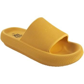 Xti  Univerzálna športová obuv Plážová dáma  44489 horčica  Žltá