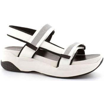 Vagabond Shoemakers  Športové sandále -  Biela