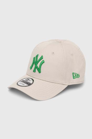 Bavlnená šiltovka New Era 9FORTY NEW YORK YANKEES béžová farba, s nášivkou, 60503376