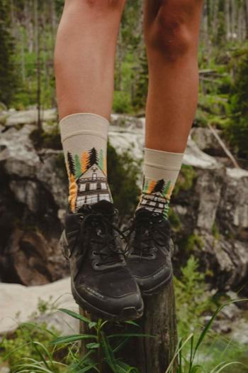 Béžové vzorované ponožky Bilíkova chata