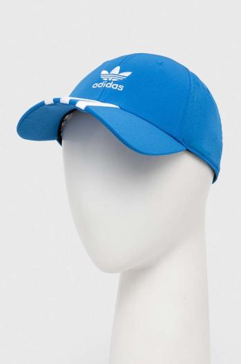 Šiltovka adidas Originals s nášivkou,  IS1626