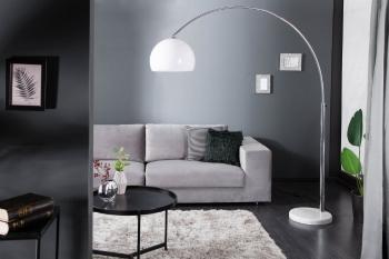 Stojaca lampa BANGUI 175 - 205 cm Dekorhome Bílá