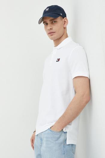 Bavlnené polo tričko Tommy Jeans biela farba, s nášivkou