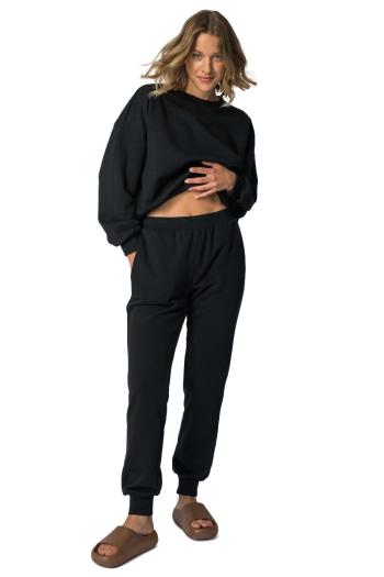 Čierne teplákové nohavice LA112