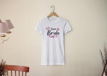 Dámske tričko - Team Bride korunka Farba: Biela, Veľkosť - dospelý: XL