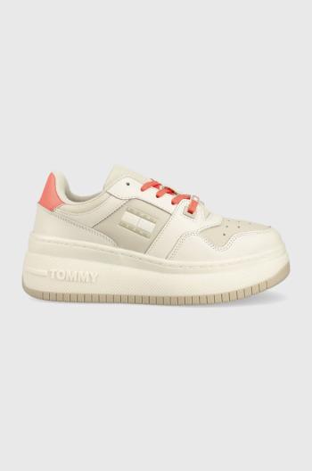 Tenisky Tommy Jeans TJW RETRO BASKET FLATFORM béžová farba, EN0EN02208