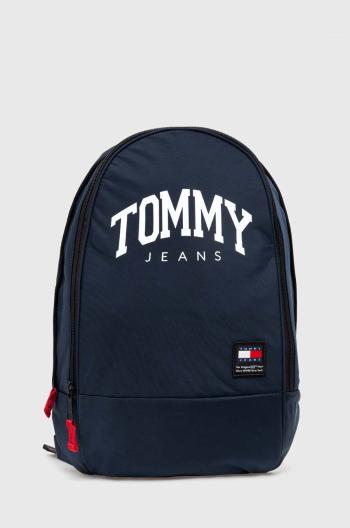 Ruksak Tommy Jeans pánsky, tmavomodrá farba, veľký, s potlačou, AM0AM12129