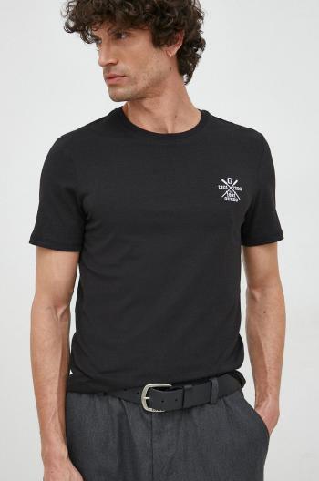 Bavlnené tričko Guess čierna farba, s nášivkou