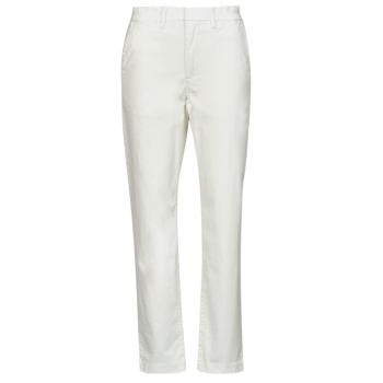 Levis  ESSENTIAL CHINO  Nohavice Chinos/Nohavice Carrot Biela