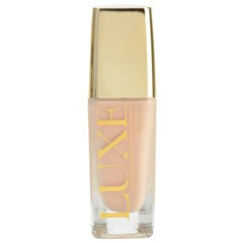 Avon Luxe Makeup tekutý make-up SPF 20 odtieň Porcelain 30 ml