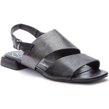 Betsy  Športové sandále -  Čierna