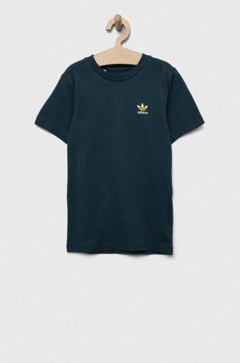 Detské bavlnené tričko adidas Originals zelená farba, jednofarebný