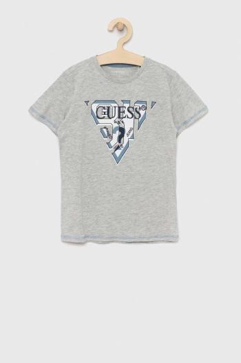 Detské bavlnené tričko Guess šedá farba, s potlačou