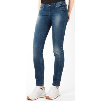 Wrangler  Džínsy Skinny Hailey Slim W22T-XB-23C  Modrá