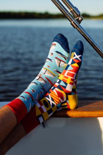 Viacfarebné vzorované ponožky Yacht Club