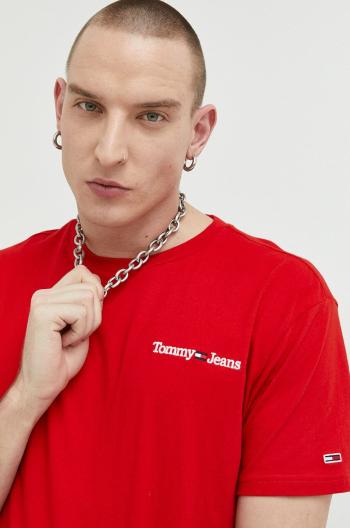 Bavlnené tričko Tommy Jeans červená farba, s nášivkou