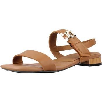 Tommy Hilfiger  Sandále HARDWARE FLAT SANDAL  Hnedá