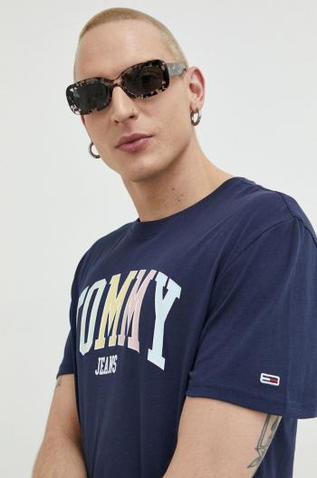 Bavlnené tričko Tommy Jeans tmavomodrá farba, s potlačou